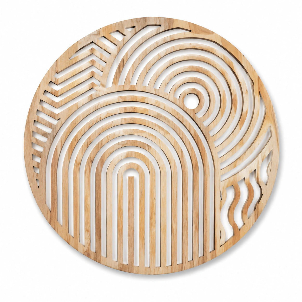 Décoration murale ronde 60 cm en bois naturel ajourée style graphique